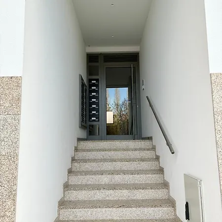 Moodhu - Cozy W/ Amazing Terrace Leiria