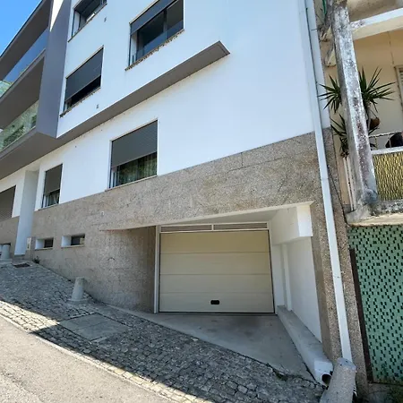 Moodhu - Cozy W/ Amazing Terrace Apartment *