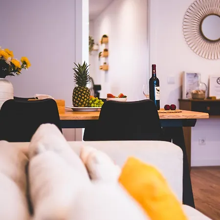 Daire Moodhu - Cozy W/ Amazing Terrace Leiria