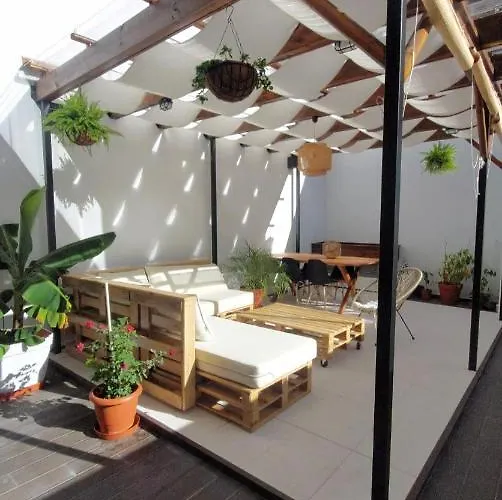 Moodhu - Cozy W/ Amazing Terrace *