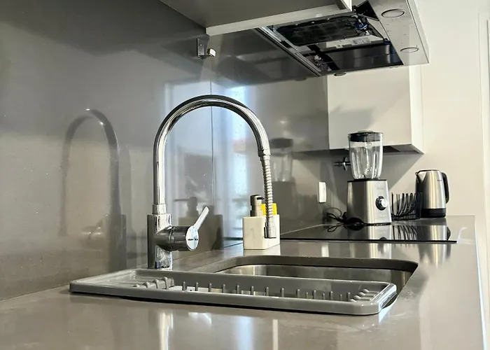 Moodhu - Cozy W/ Amazing Terrace Apartman