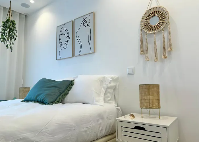 Moodhu - Cozy W/ Amazing Terrace Apartman