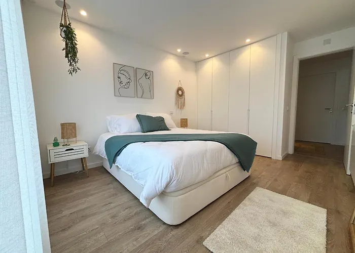 Moodhu - Cozy W/ Amazing Terrace Leiria