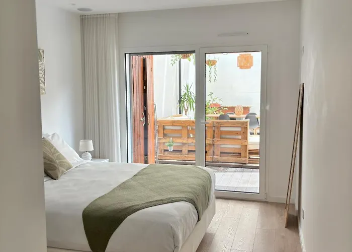 Apartman Moodhu - Cozy W/ Amazing Terrace *