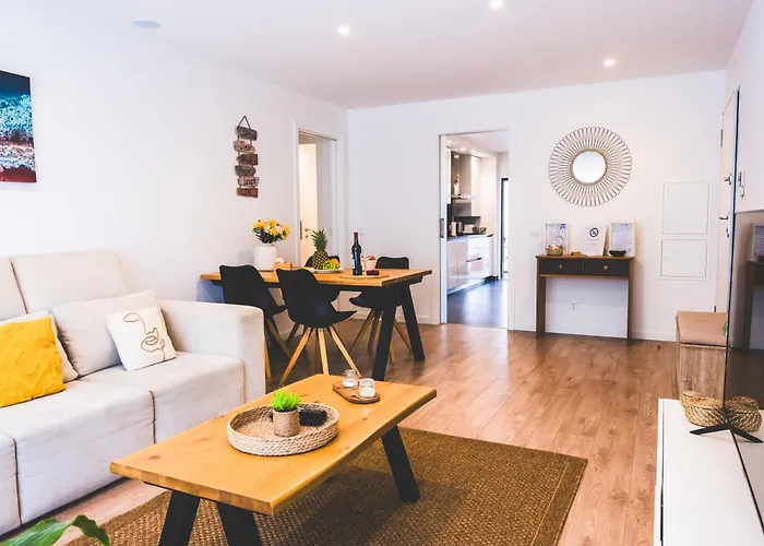 Apartman Moodhu - Cozy W/ Amazing Terrace Leiria