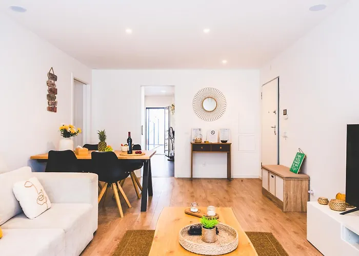 Apartman Moodhu - Cozy W/ Amazing Terrace *