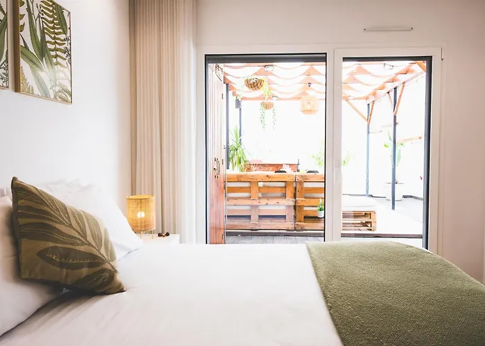 Moodhu - Cozy W/ Amazing Terrace